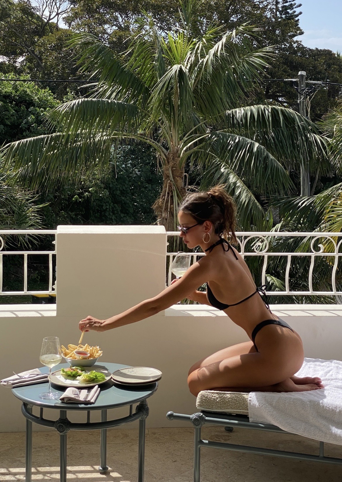 Эскорт сопровождение в Европе на мероприятия