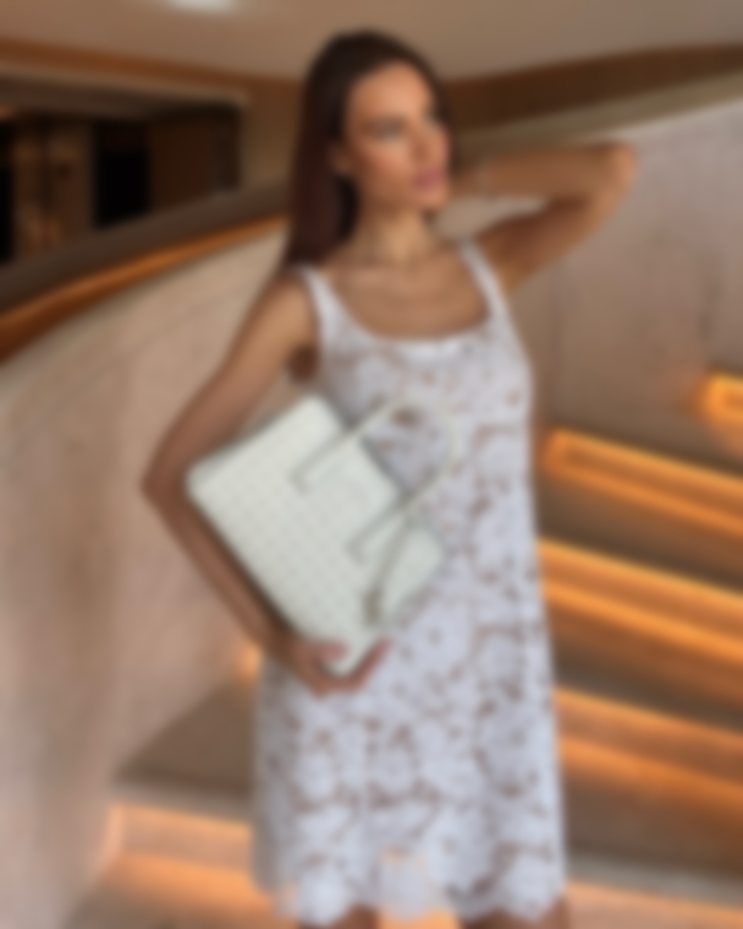 Эскорт модель Анна Лорд в ресторане Москвы