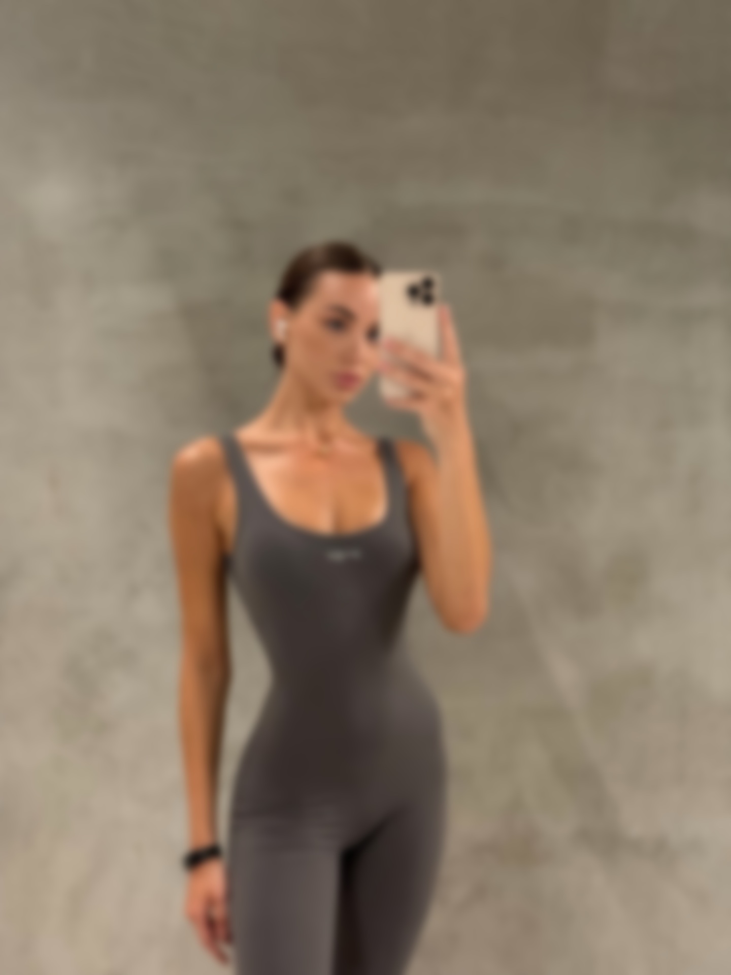 Натали АА спутница для мероприятий Дубай вылеты