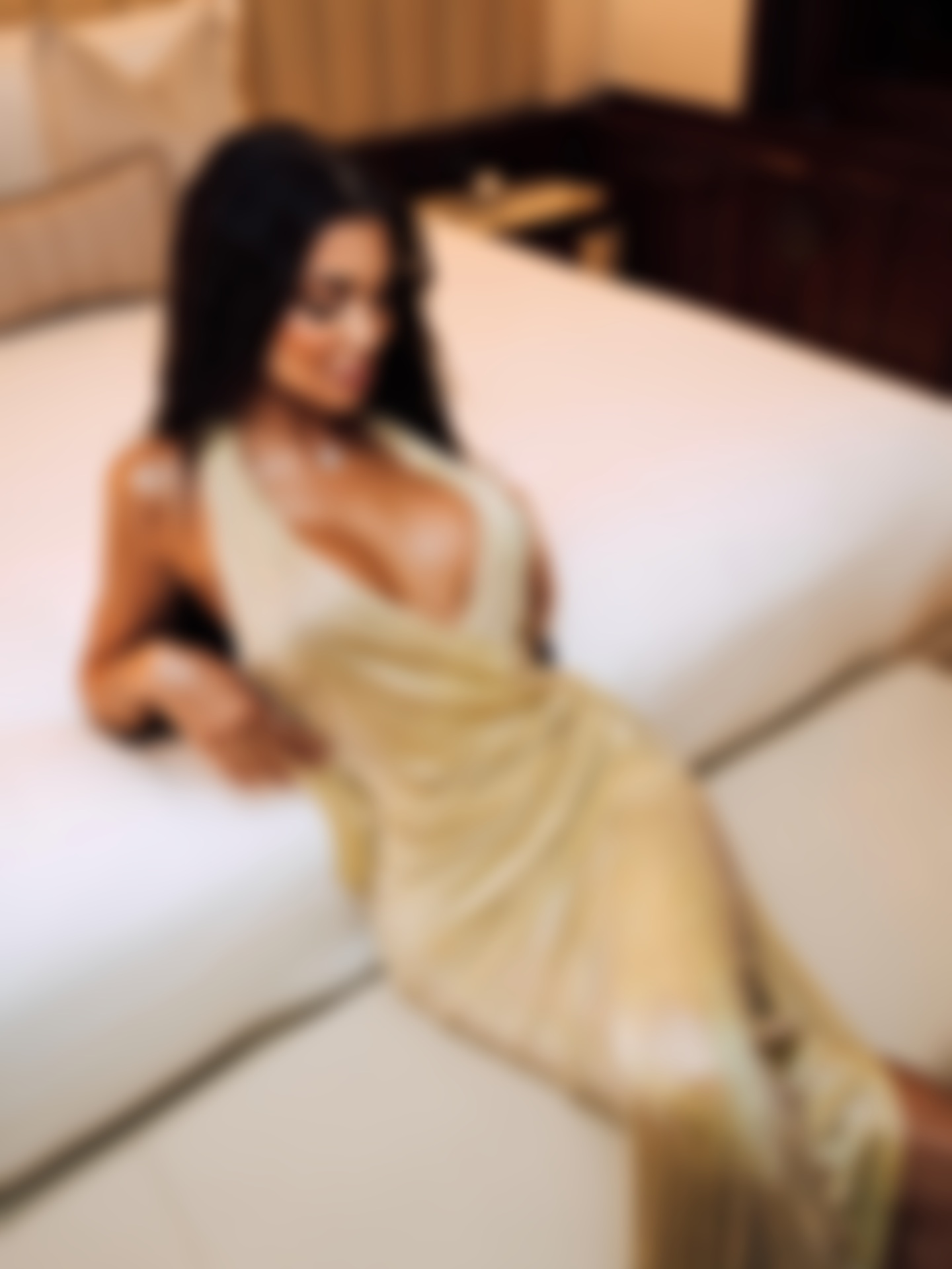 Эскорт модель Дубая Диана Перес в роскошном отеле Palm Jumeirah